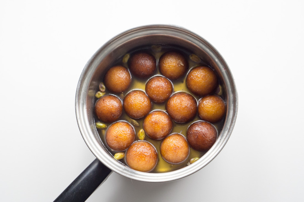 Gulab Jamun 